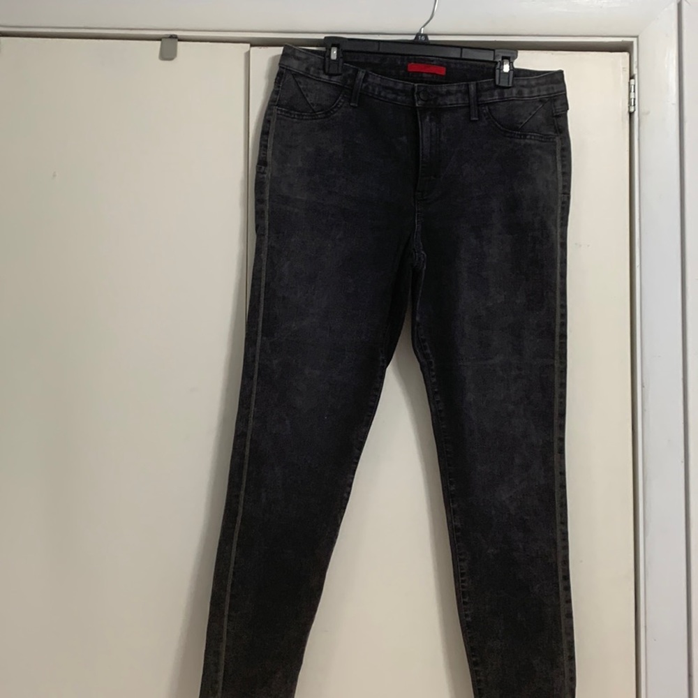Jennifer Lopez black jeans with metal side stripe. Sculpt Super Skinny size 16